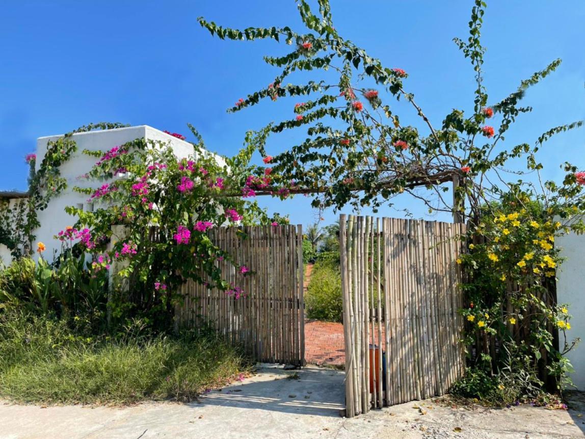Ho Lan Retreat, Villa Mat Bien Danh Cho 8 Nguoi. Pho Tri Екстер'єр фото